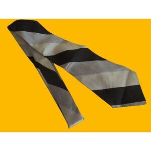 Vintage Mens Silk Neck Tie Red 3.75” 54" Don Loper grey Stripes